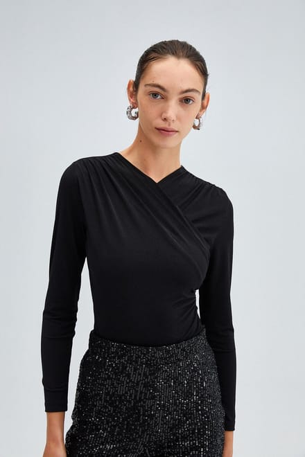Body drapé