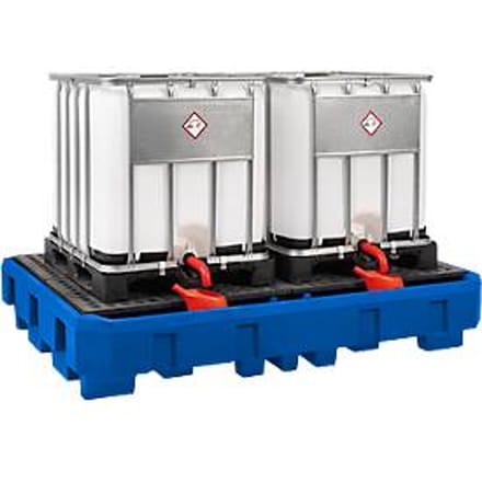IBC/KTC station, van polyetheen, inrijvakken, met gegalvaniseerd opstelvlak