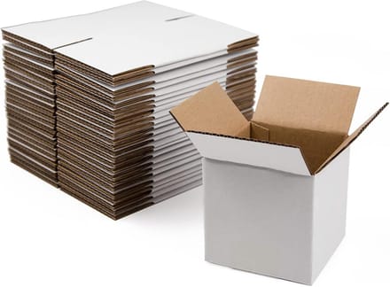 25 Witte Verzenddozen 10x10x10 cm Golfkarton Kleine Dozen