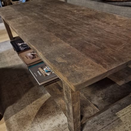 AURA PEEPERKORN | SALONTAFEL | RACKTABLE MET ONDERSCHAP | 150 X 60 CM