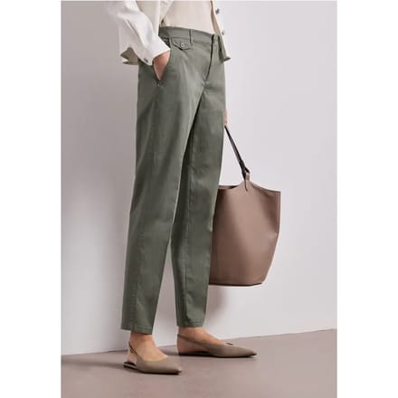 Casual fit chino's in een zachte stof