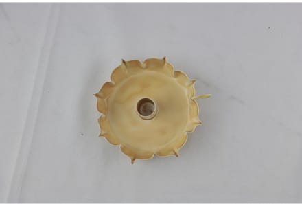 Kandelaar beige 14x13x4cm
