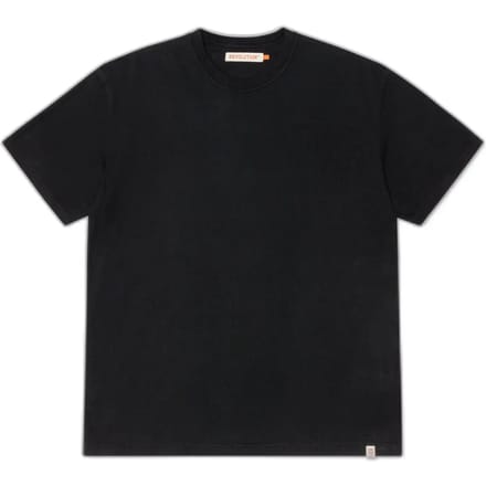 Losjes vallend T-shirt met ons r-logo op de achterkant Revolution