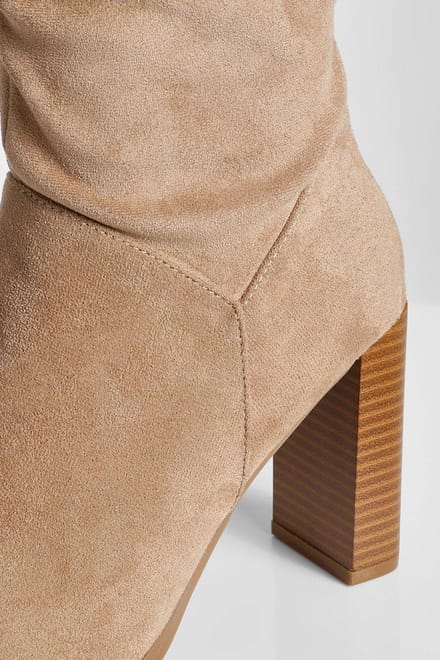 boohoo Dames Faux Suede Ruched Block Heel Knee High Boot | Taupe | Maat: 40