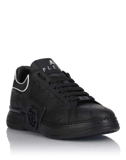 Lo-Top Sneakers Monogram