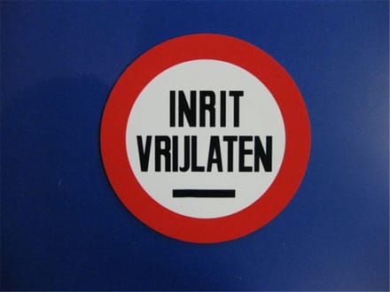 Repko bord rond "inrit vrijlaten"