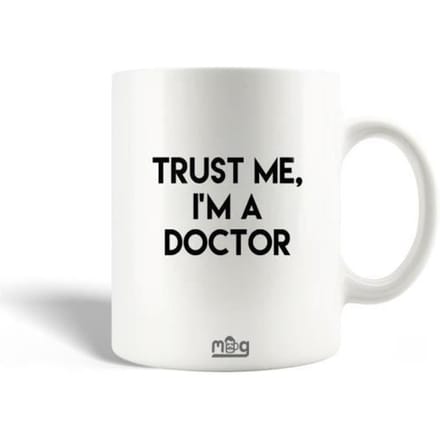Mug en Céramique - MANIACASE - Trust Me I'm a Future Doctor - 30cl - Compatible lave-vaisselle - Blanc