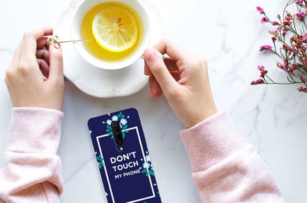 OnePlus 7 Pro Silicone-hoesje Flowers Blue DTMP