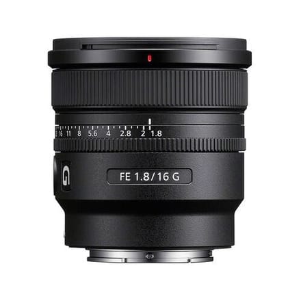 SEL 16mm f/1.8 G  Sony FE-vatting