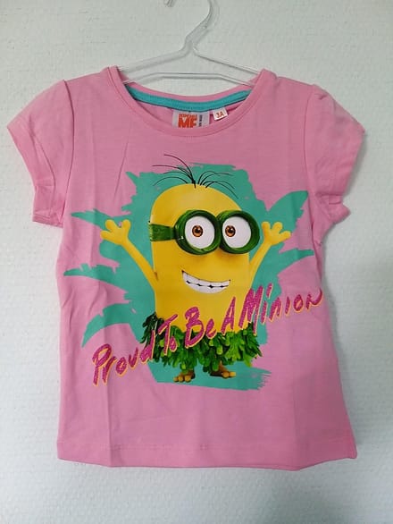 Minons t-shirt maat 104