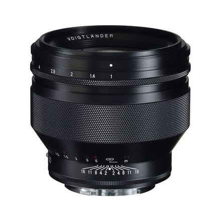 VoigtlÃ¤nder Nokton 50mm f/1.0 asferisch   Sony FE-vatting