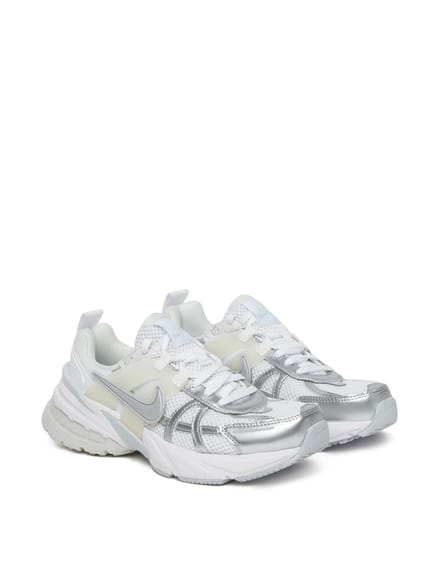 Nike V2K Run Metallic Zilver Dames Sneakers Wit FD0736-104 44.5