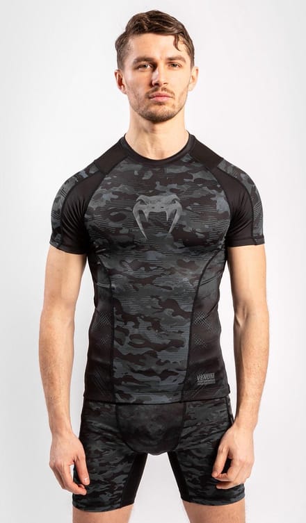 Venum Defender Rash Guard S/S Dark Camo Heren - S