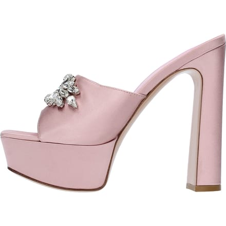 Le Silla roze sandalen