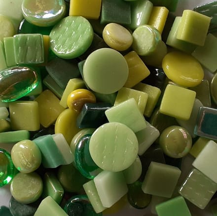 Mozaiek steentjes Glas mix Groen 500 gram BULK