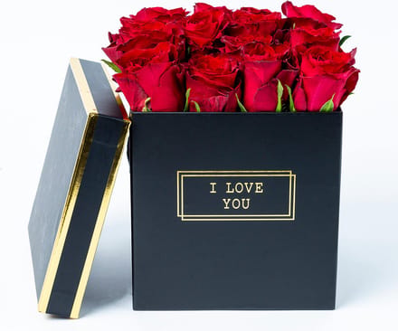 BloomKado | Romantisch Cadeau | Rozen Giftbox | Medium | Verse rode rozen