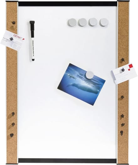 Whiteboard 45 cm x 60 cm met Kurkrand en Magnetische Ondergrond