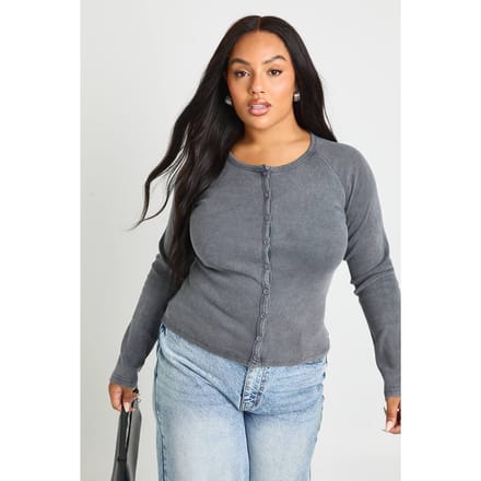 boohoo Dames Plus lange mouwen button-down acid wash top | Houtskool | Maat: 46