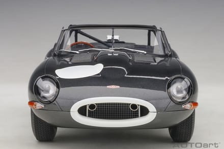 Jaguar Lightweight E-Type - 2015, Donker Grijs - AutoArt 1/18