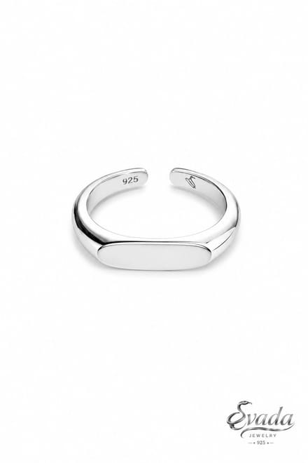 Evada ring, Evada Jewelry, zegelring dames, 925 sterling zilver ring, verstelbare ring, minimalistische ring, zilveren ring dames, handgemaakte ring, moderne ring, elegante ring, open ring, one size ring