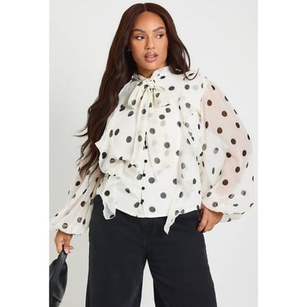 boohoo Dames Plus Size Polka Dot Chiffon Blouse met Ballonmouwen | Wit | Maat: 44