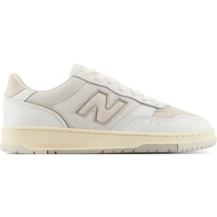 New Balance Bb950 Sneakers Dames - Beige - Maat 36 - Leer