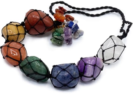 7 Chakra edelstenen hanger met chips - chakra - hang decoratie - meditatie - 35x3.5cm