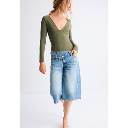 Stradivarius Body met V-hals en snit onder de borst  Kaki S