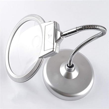 Verlichte Bureaulamp - Verstelbare Loep - Hobby en Knutselen - Met Ingebouwde Schaal - 2x Vergroting - Wit