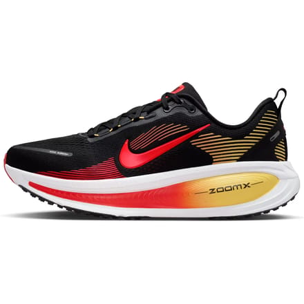 Nike Vomero 18 Black Crimson Topaz Gold - Maat 41