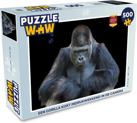 Puzzel Een Gorilla kijkt indrukwekkend in de camera - Legpuzzel - Puzzel 500 stukjes