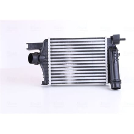 Intercooler NISSENS 96479