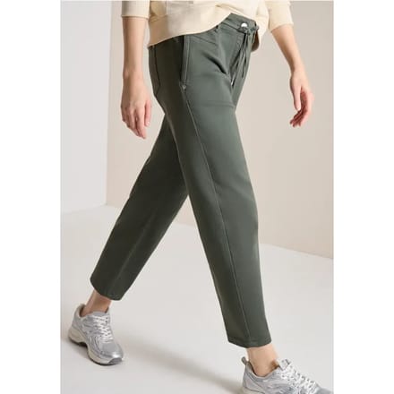 Mid Waist Slim Legs broek in Loose Fit