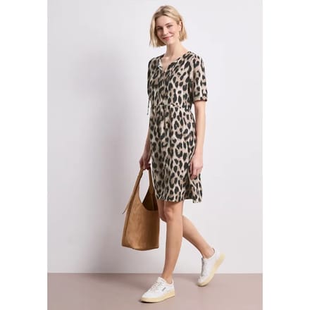 Knielange jurk met gespleten hals en print