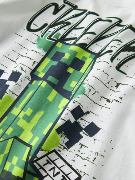 Name it T-shirt Minecraft