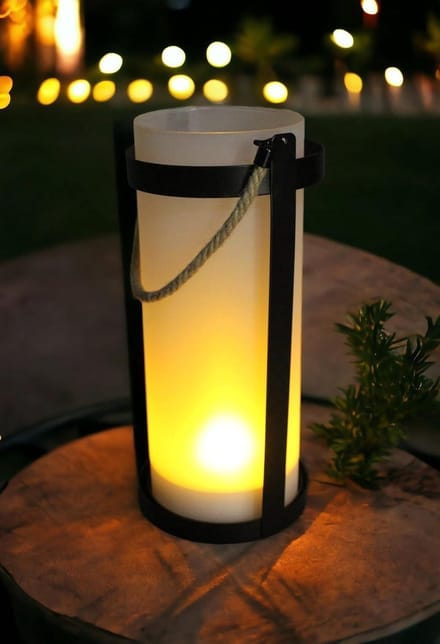 Solar Lantaarn - Vlam Effect - Buiten Verlichten - Automatische Schemeringssensor - 30.5 cm Hoog - Wit