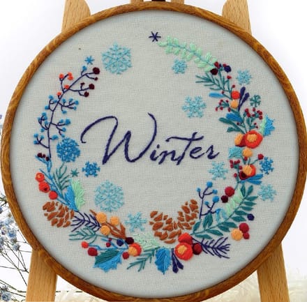 Borduurpakket vrij borduren - Awesome Pattern Studio - Winter Wreath - Winter krans