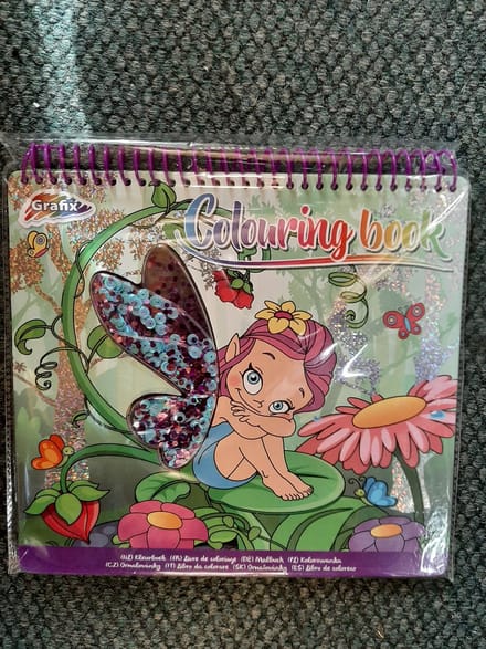 Kleurboek met stickers Elfje