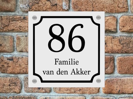 Naambordje / huisnummer voordeur klassiek opaal