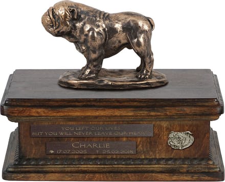 Persoonlijke houten urn voor bulldog as met beeldje