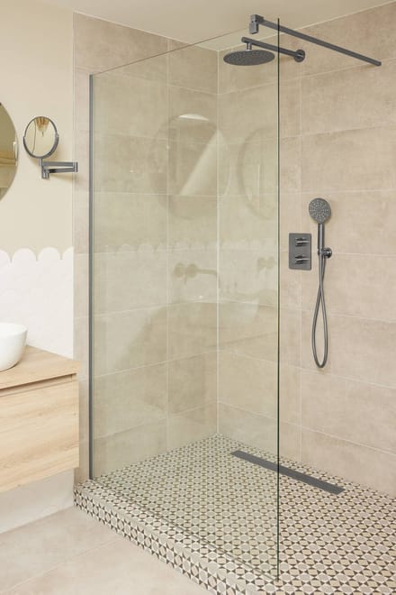 Ben Vivid Douchewand - 120x200 cm - Geborsteld Zwart Helder Glas - Inloopdouche