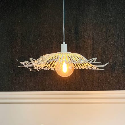 Dyberg Larsen hanglamp Flora, parelwit, Ø 60 cm, metaal