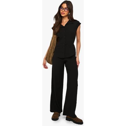 boohoo Dames Getextureerde top met ingesnoerde taille en capmouwen & broekset | Black | Maat: 16