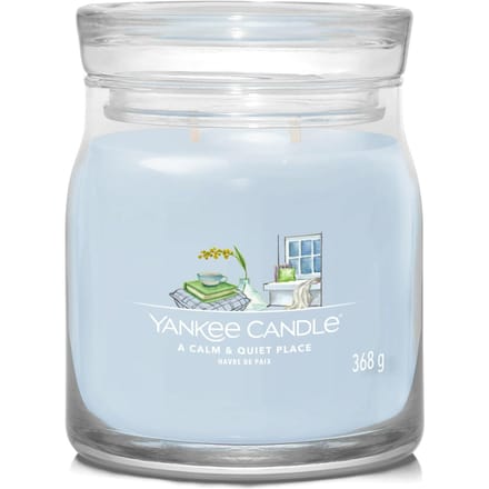 Yankee Candle - A Calm & Quiet Place Medium Geurkaars - 50 branduren - 2 lonten