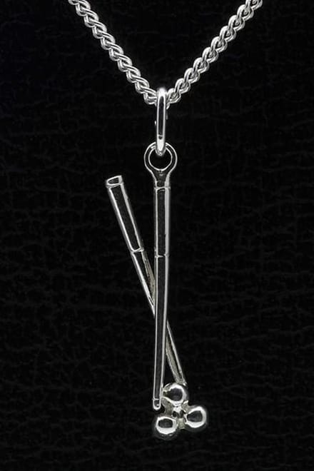 Zilveren Biljartkeu ketting hanger - met bal