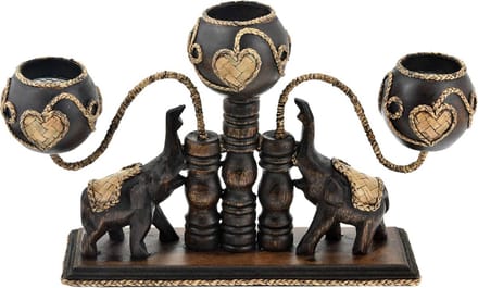 Handgesneden houten tealight houder met olifanten en hart