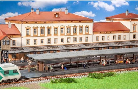 H0 Treinsteig Friedrichstadt Modelbouwset voor Spoorbaan Schaal 1/87