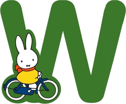 Nijntje houten letter ''W''