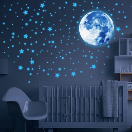 Dailygoods- Sterren Projector - Glow in Dark Sterren - Maanstickers