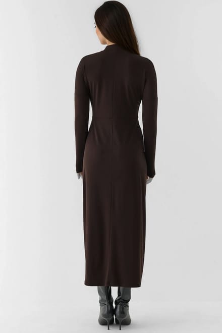 Sandy Stretch Jurk met Accessoire Detail